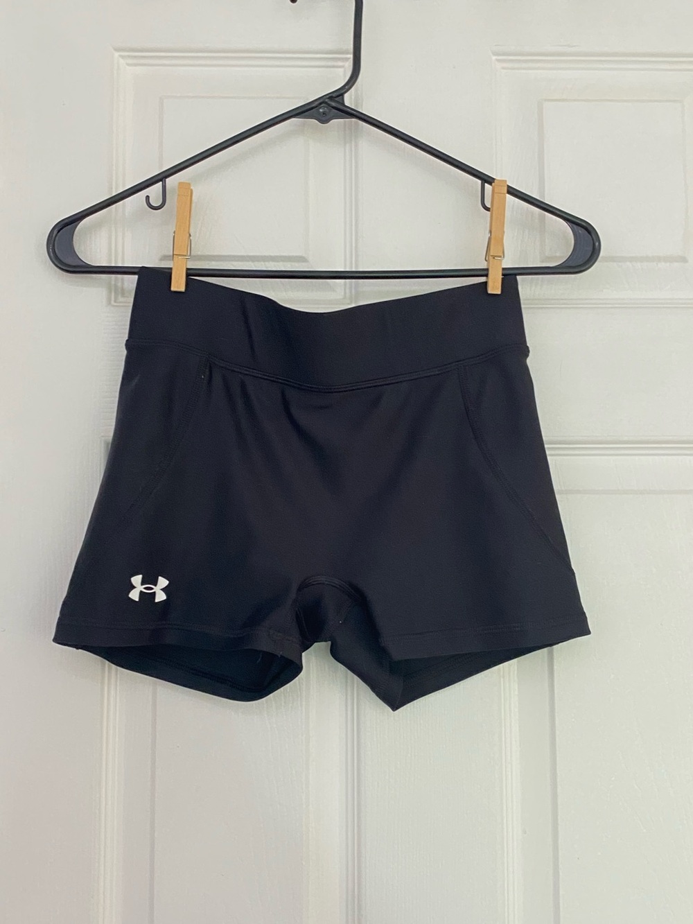 Under Armour Heatgear 3” Spandex Shorts Small Black